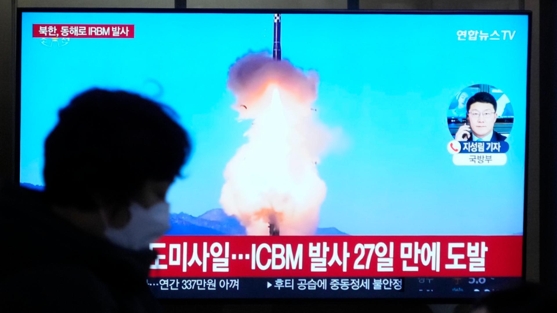 Coreea de Nord a lansat o rachetă cu rază intermediară. Anunțul a venit de la Seul și Tokyo