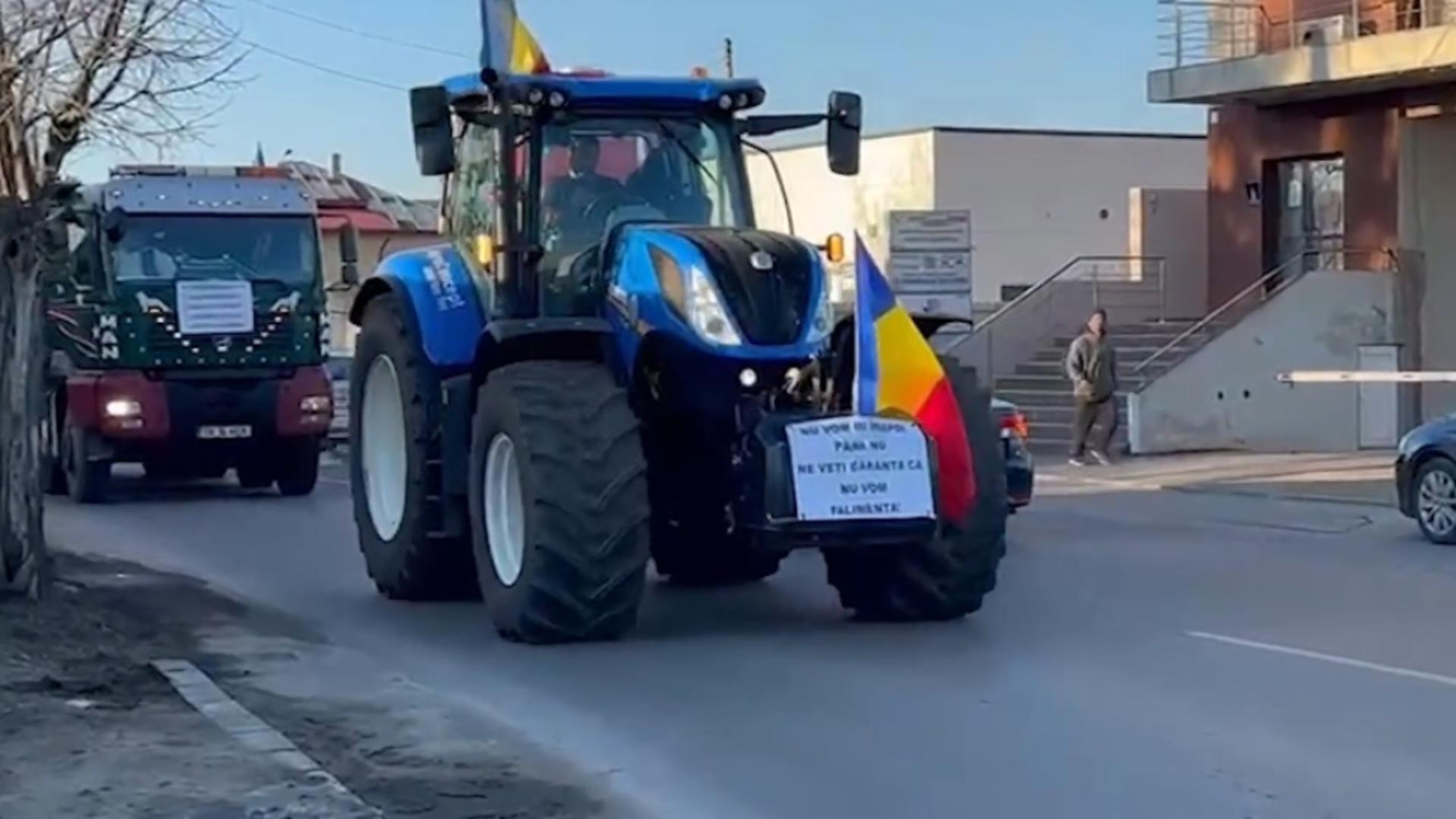 S-au terminat negocierile tensionate între fermieri și ministru: ședință cu ȚIPETE – Protestatarii au trecut barajul Poliției