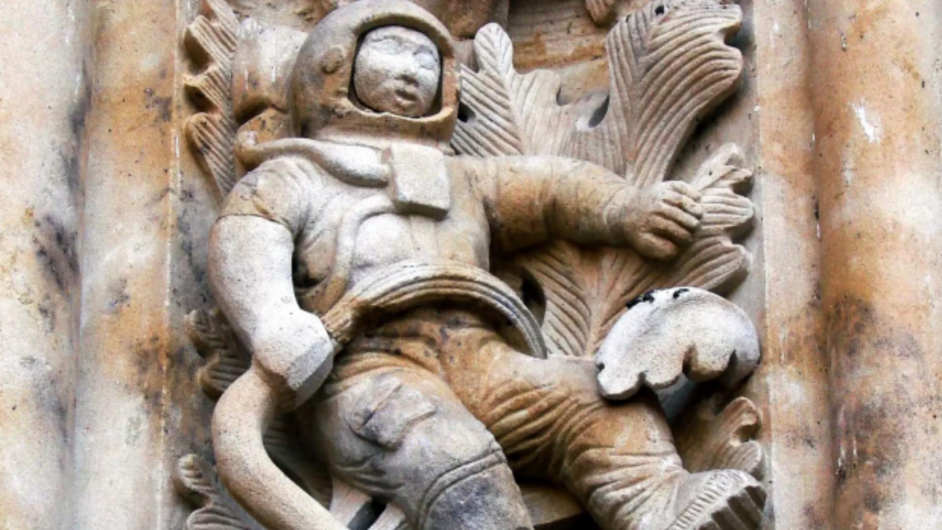 Misterul „astronautului antic” de pe frizele unei biserici din anii 1500 a fost elucidat