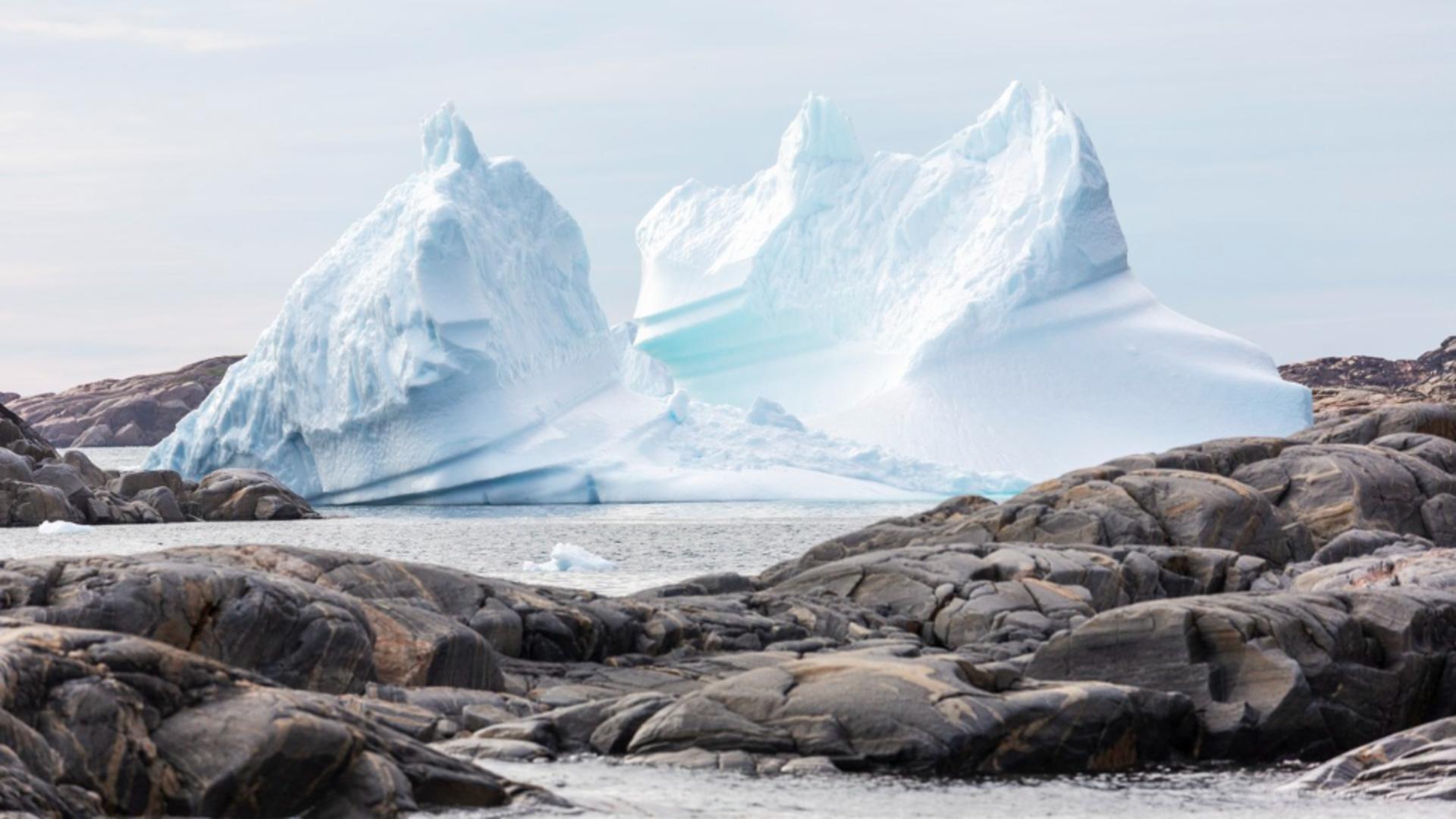 Fenomen ciudat, în „tărâmul de gheață” - Groenlanda, cauzat de încălzirea globală. Foto/Profimedia