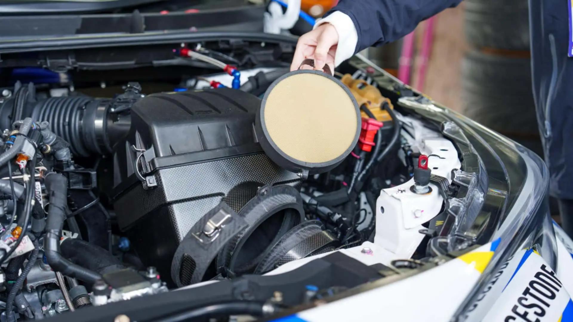Toyota va construi un motor care captează carbonul din atmosferă