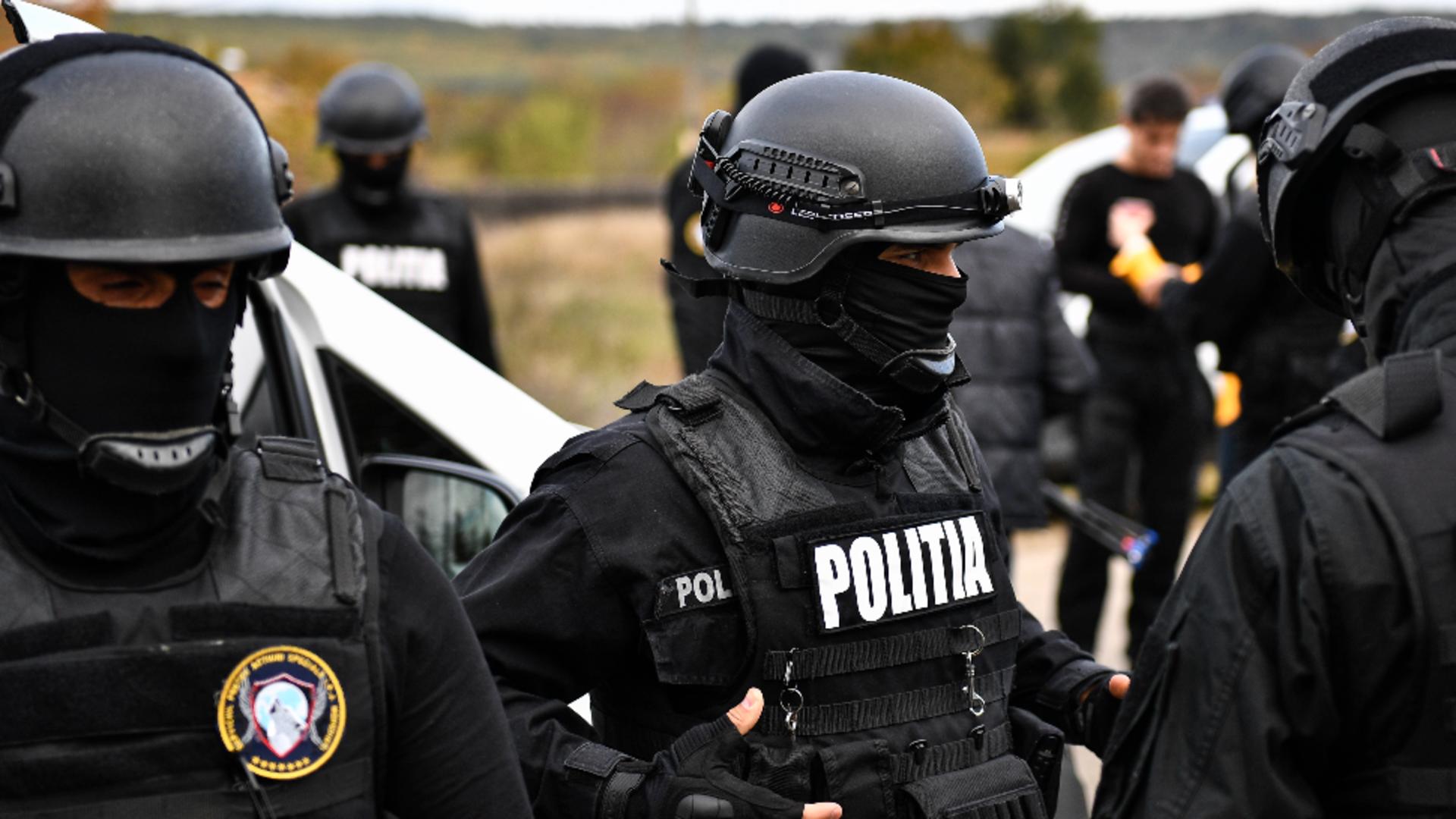 Operațiune în forță a Poliției Române / Foto: Inquam Photos
