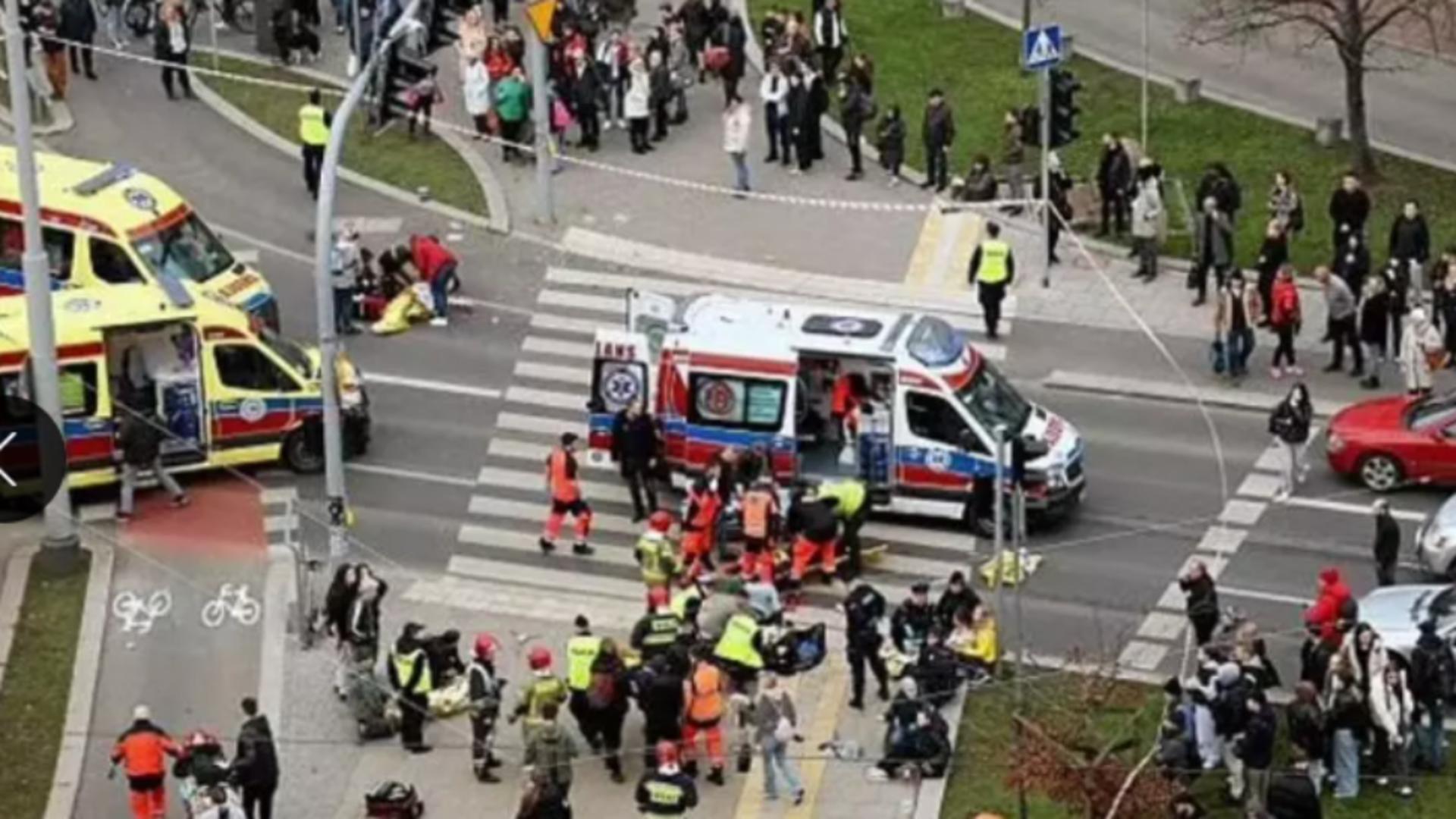 Incident Polonia. 6 ucraineni, printre persoanele rănite după ce un bărbat a intrat cu mașina într-un grup de pietoni/ Profimedia