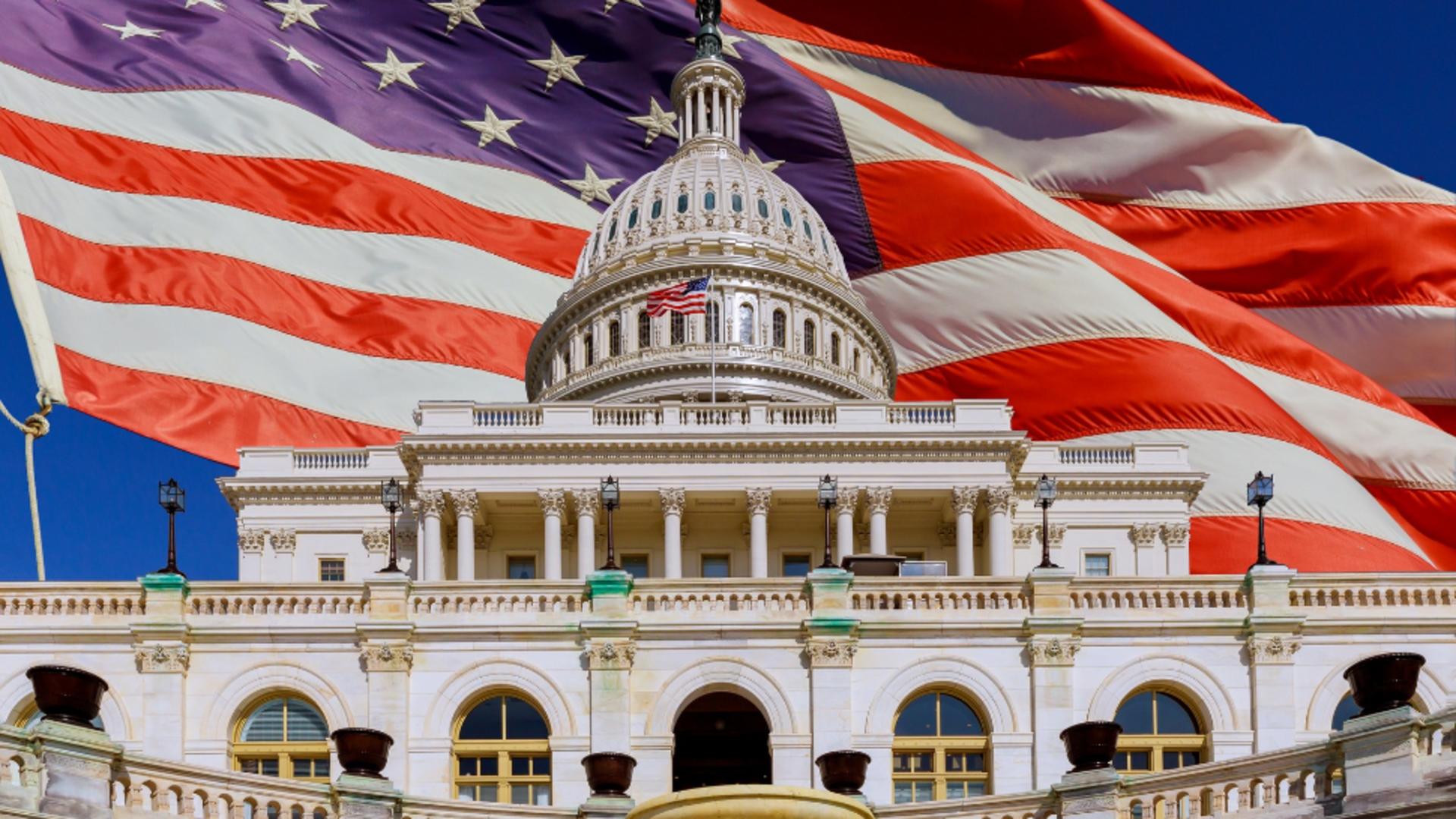 Congresul SUA a adoptat bugetul guvernului evitând o criză majoră. Foto/Profimedia