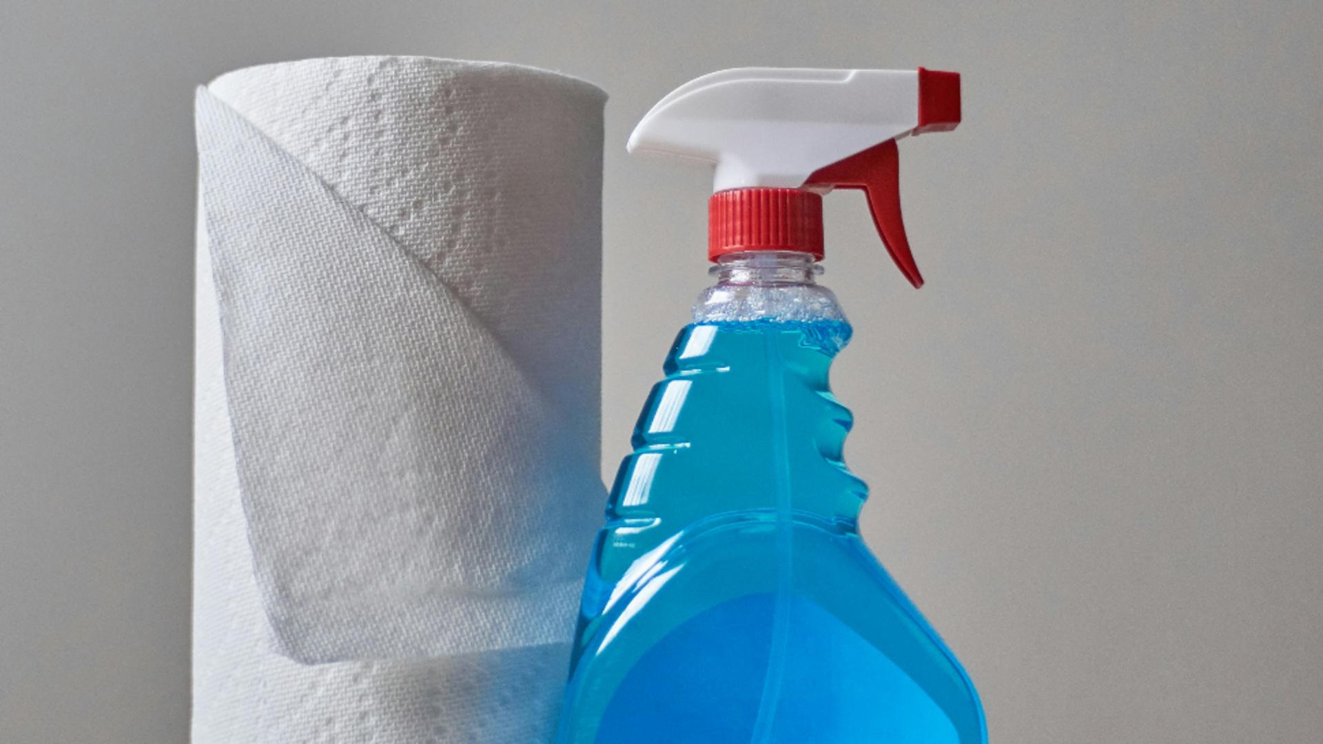 Fără bătăi de cap! 7 metode simple pentru a curăța rapid și eficient rosturile din bucătărie și baie / unsplash.com