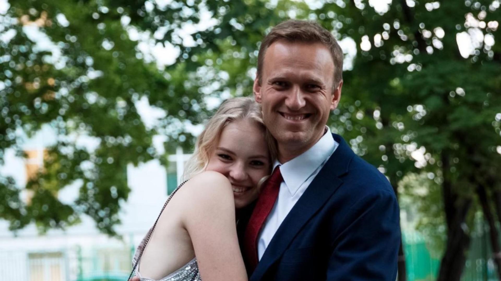 “Vei fi mereu exemplul meu. Eroul meu. Tatăl meu.” Mesajul emoționant al fiicei lui Navalnîi