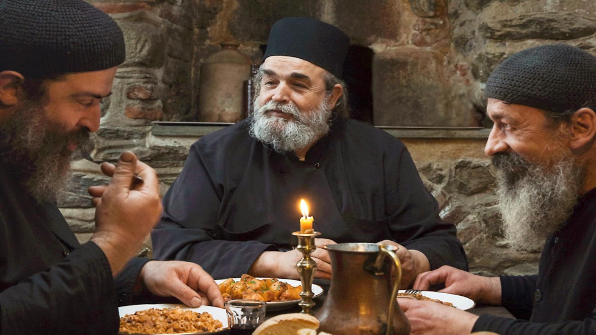 Ce se mănâncă la mănăstire în Postul Paștelui: alimentul care nu lipsește de pe masă