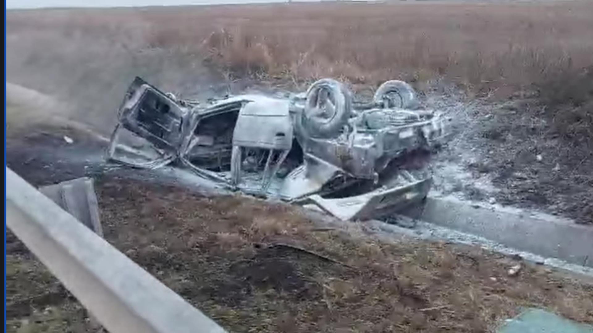Sfârșit GROAZNIC pentru un șofer din Deveselu. A fost carbonizat în propriul autoturism, după un accident – VIDEO
