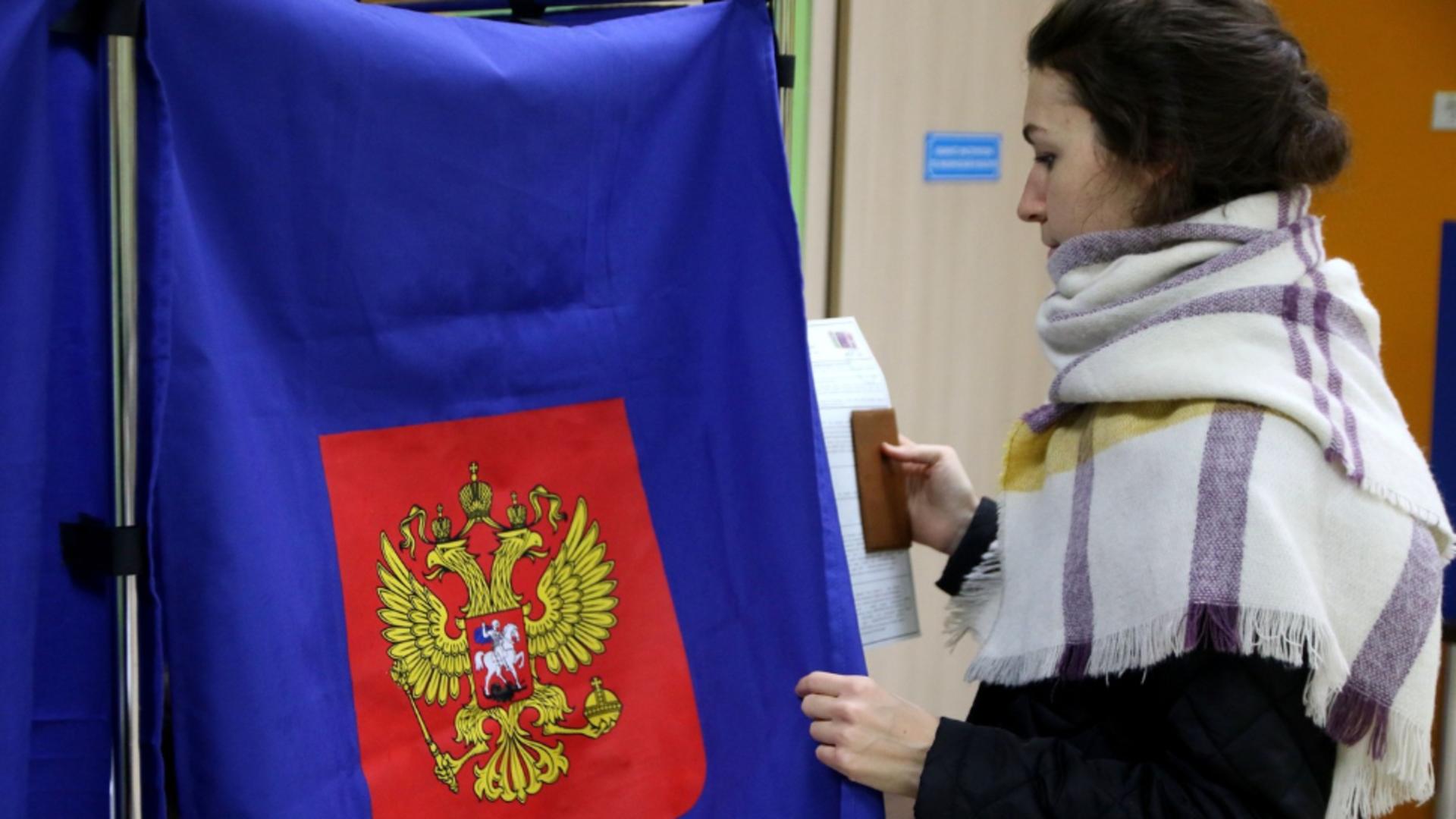 Alegeri Rusia 2024 – Sistemul de vot online s-a defectat vineri. 30% dintre ruşi au participat până în prezent