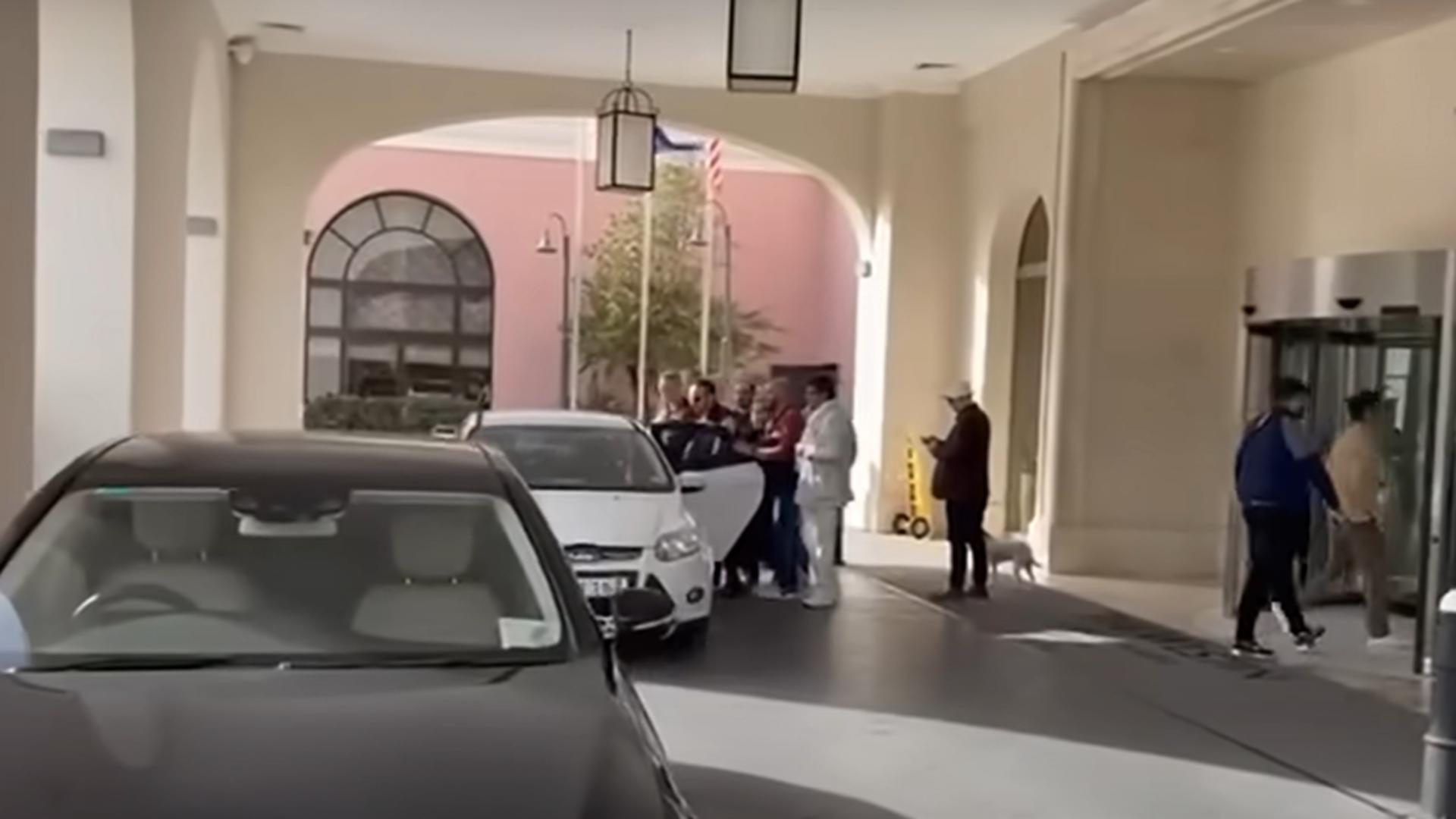 Primele imagini de la reținerea lui Paul de România în Malta. Cum a reacționat când a fost escortat de polișilti – VIDEO