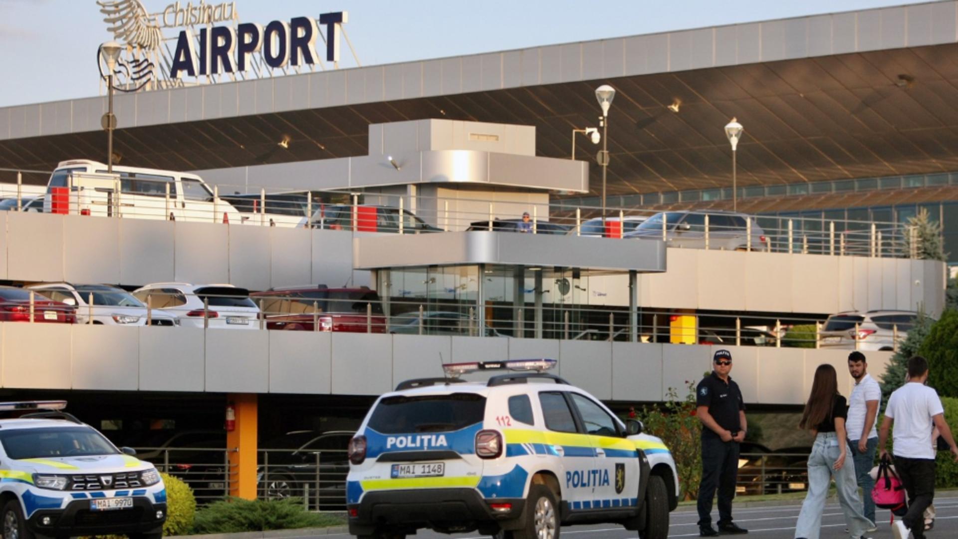 Aeroportul din Chișinău, vizat de 2 alerte cu bombă. Foto/Profimedia