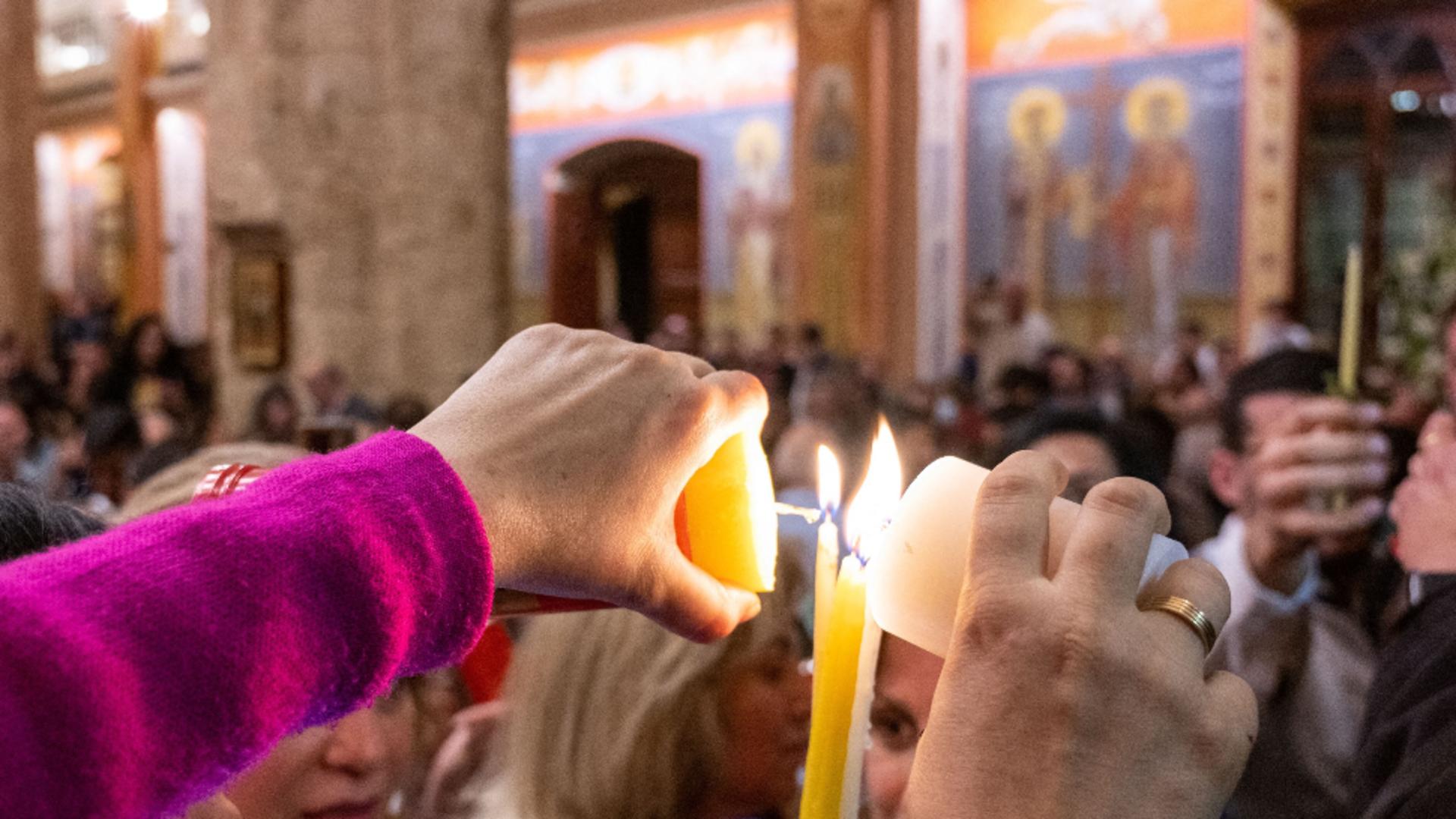Când ajunge Sfânta Lumină de la Ierusalim în România?