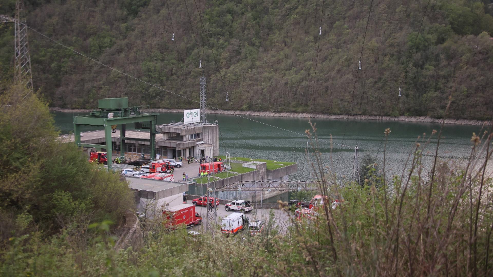 Un român s-ar afla printre victimele exploziei de la hidrocentrala din Italia / Foto: Profi Media