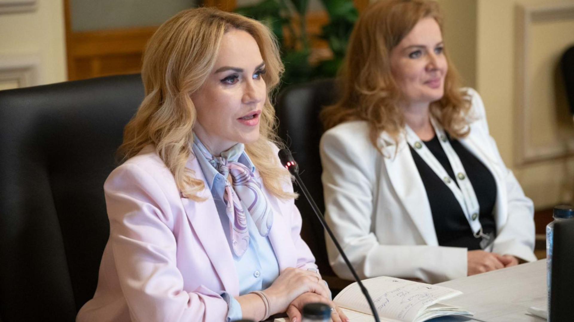 Gabriela Firea: Printre primele proiecte pe care le voi relua la Primăria Capitalei va fi acordarea sprijinului financiar pentru procedurile FIV. E foarte trist că proiectul a fost anulat la București, iar la nivel național este blocat