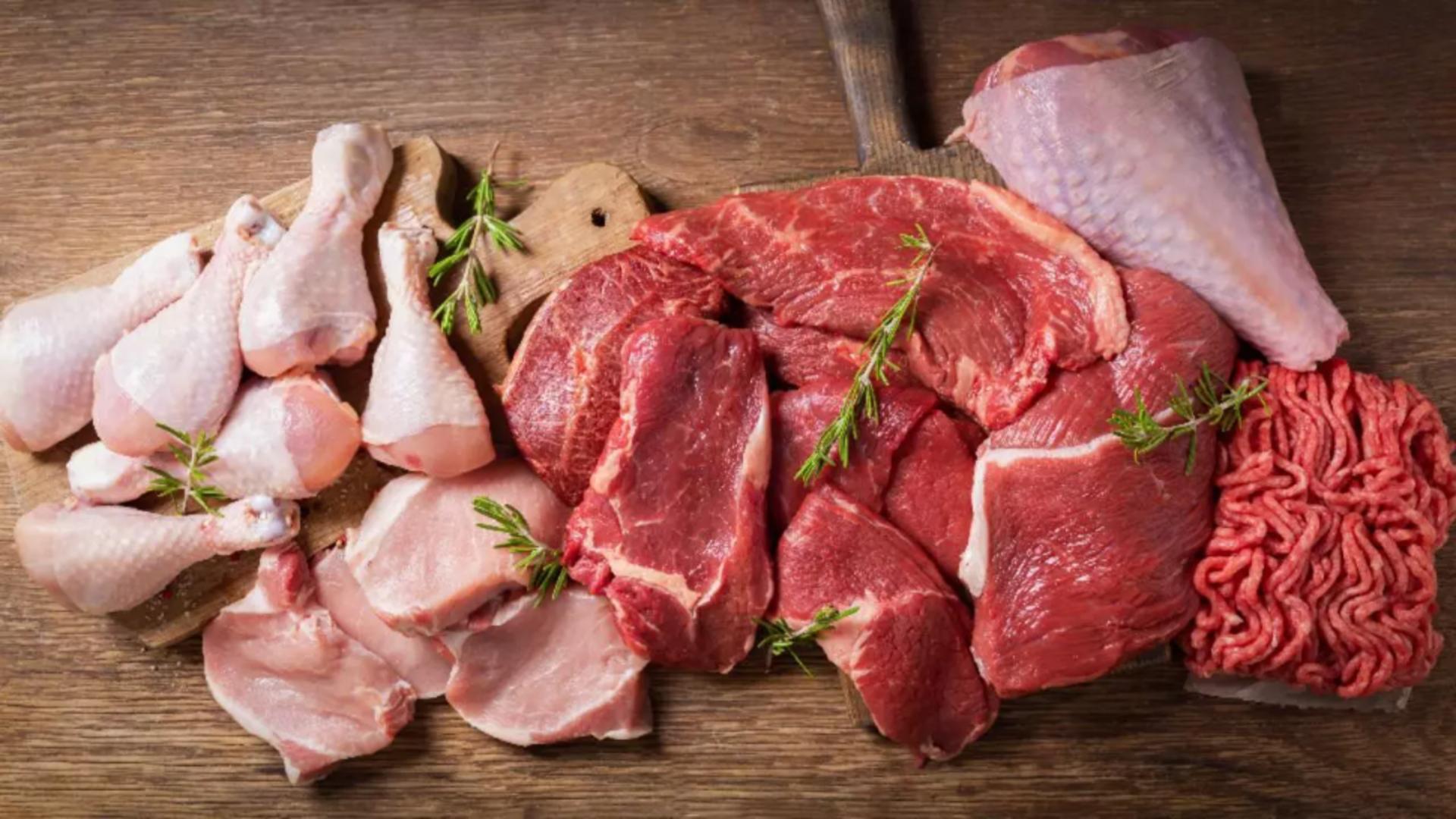 Topul celor mai sănătoase tipuri de carne. Porcul, preferatul românilor, nici măcar nu se află pe podium