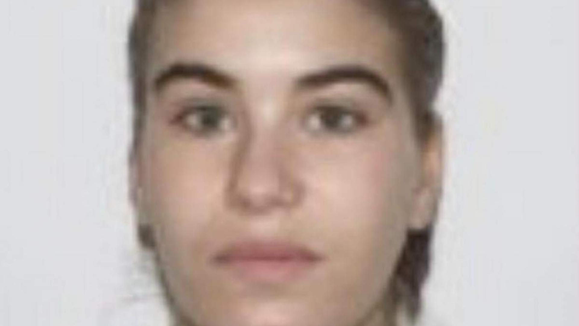 Florentina are 20 de ani și a fost dată dispărută. Cine a văzut-o este rugat să sune la 112