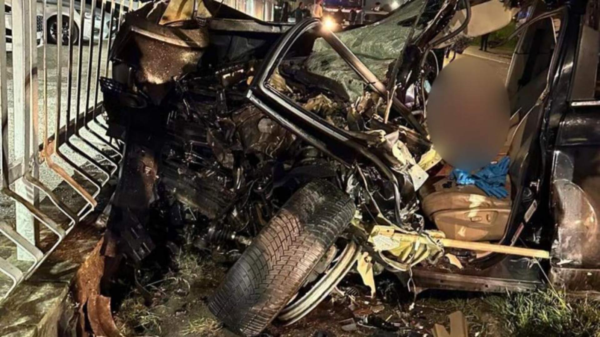 Accident rutier mortal în Italia. Un român a decedat după ce mașina sa s-a izbit de un camion