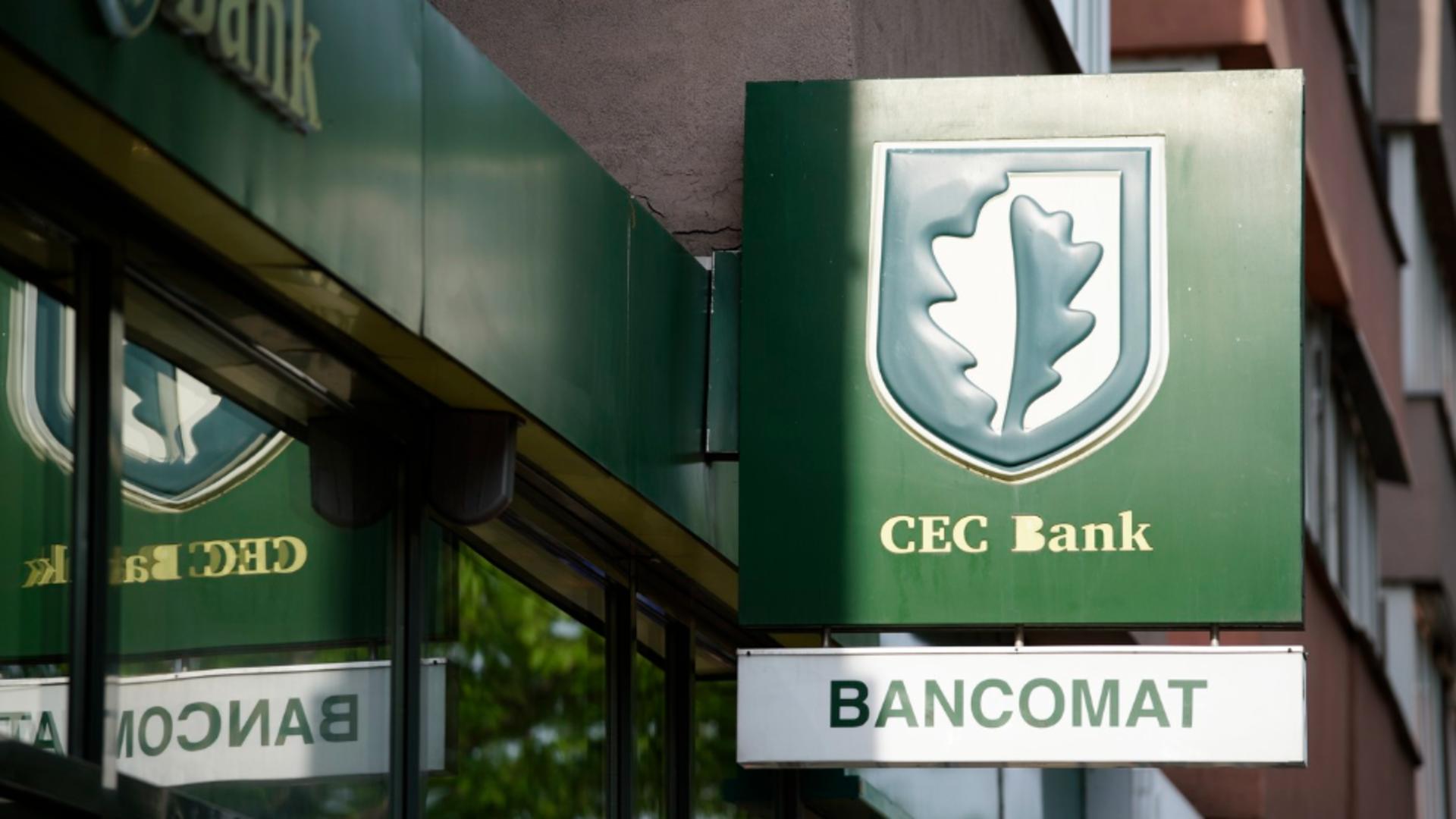 Semnal de alarmă de la CEC Bank. Foto: Profimedia