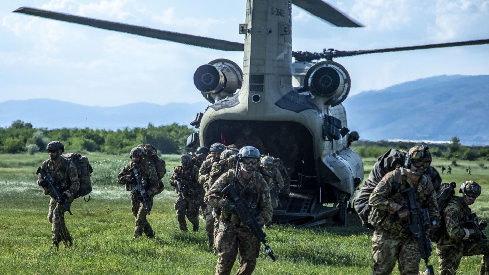 SWIFT RESPONSE 24 are loc în zona Bazei 71 Aeriană Câmpia Turzii (foto arhivă: Profimedia)