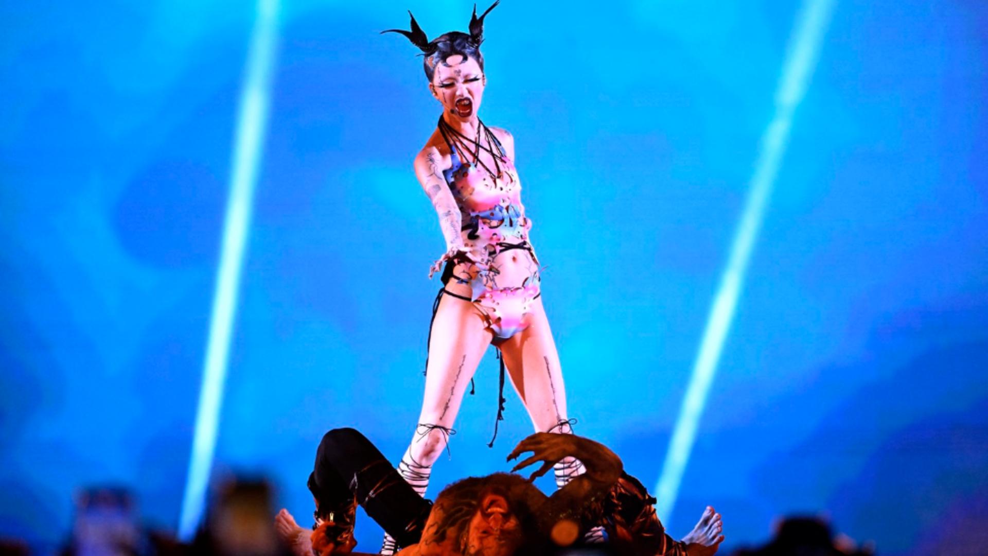 Scandal monstru la Eurovision. Reprezentanta Irlandei a făcut un show satanist care i-a pus pe fugă chiar și pe fani