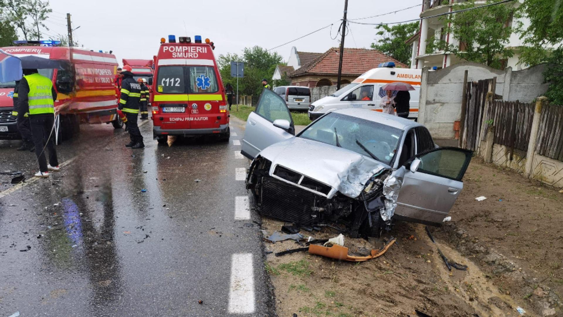 Accident grav, în Sadova. 1 mort și 5 grav răniți. Foto/ISU