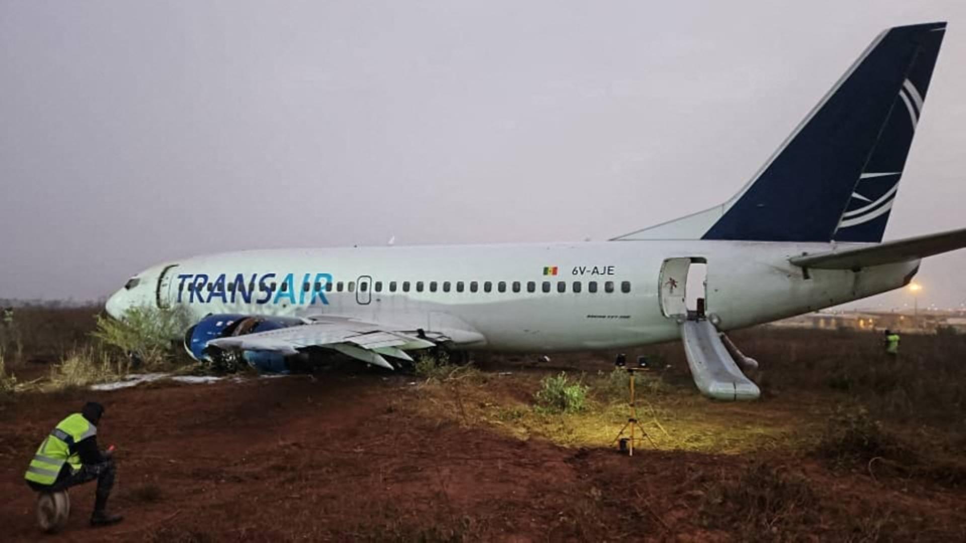 Avionul, un Boeing 737-300, cu 78 de pasageri la bord, a ieșit de pe pistă în timpul decolării. Foto/Profimedia
