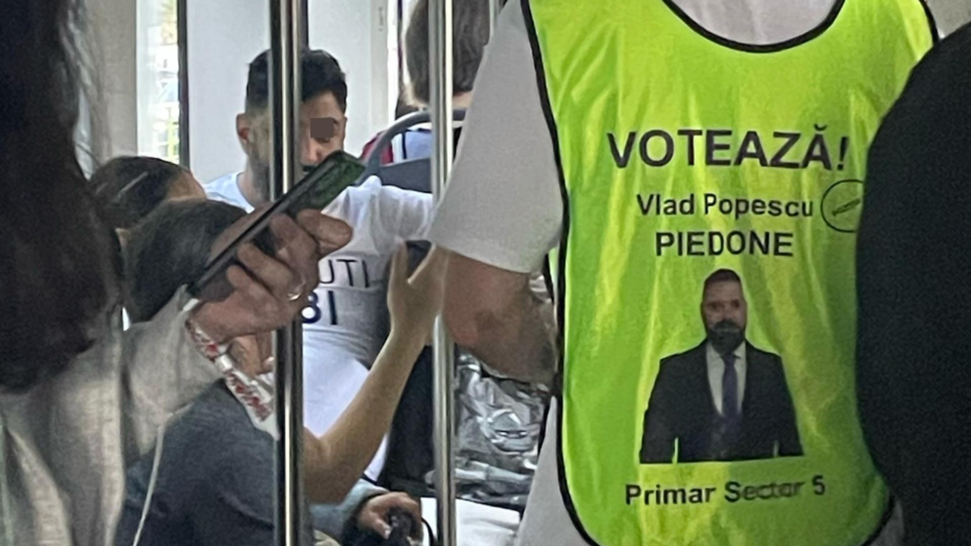 Campanie electorală AGRESIVĂ a lui Piedone în tramvaiele din București, la ore de vârf