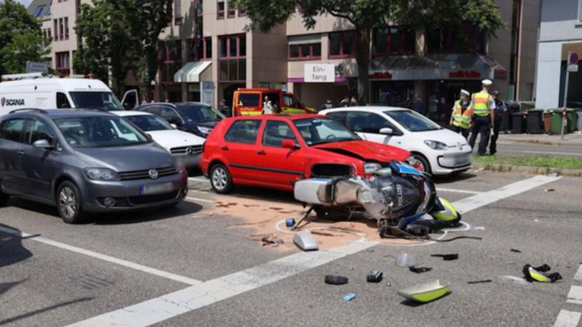 Accident grav în coloana de polițiști care-l escorta pe Viktor Orban, în Germania. Un agent a murit