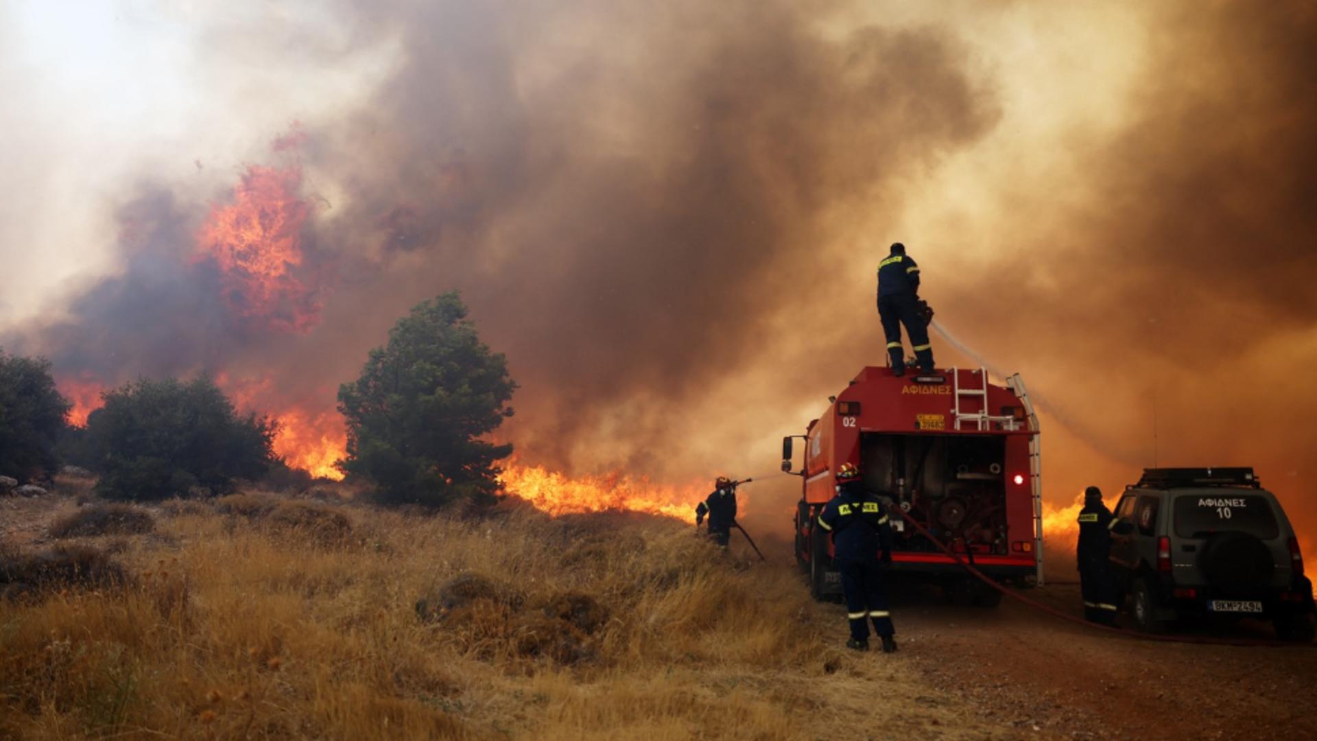 Incendiu de pădure masiv la nord de Atena! Autoritățile elene, în alertă/ Arhivă foto Profimedia 2023