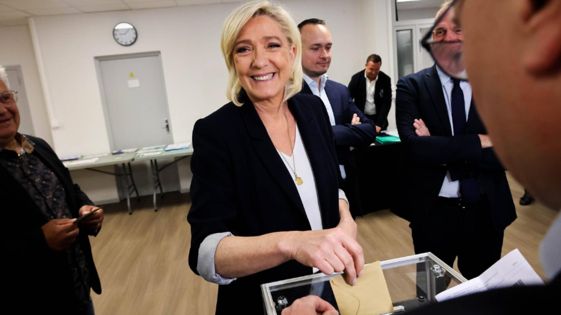 Partidul Marinei Le Pen, victorie zdrobitoare în alegeri. Foto: Profimedia