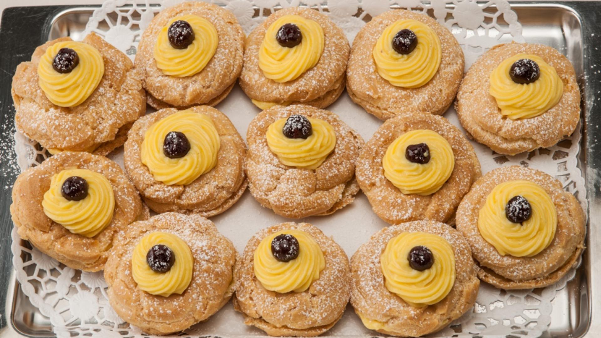 Zeppole. Rețetă de gogoși din bucătăria italiană