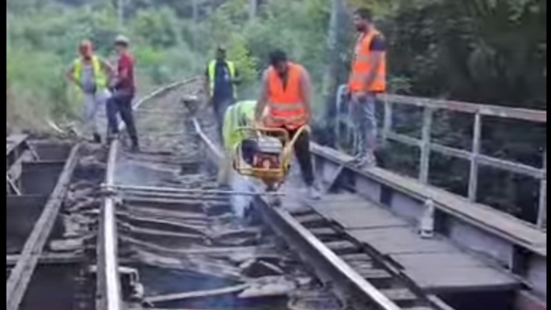 Cel mai renumit tren românesc a deraiat. Sistemul feroviar, puternic neglijat