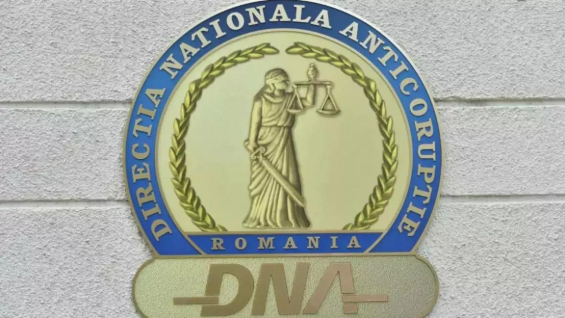 Şeful Administraţiei Finanţelor Publice Giurgiu a fost reținut de DNA pentru trafic de influenţă