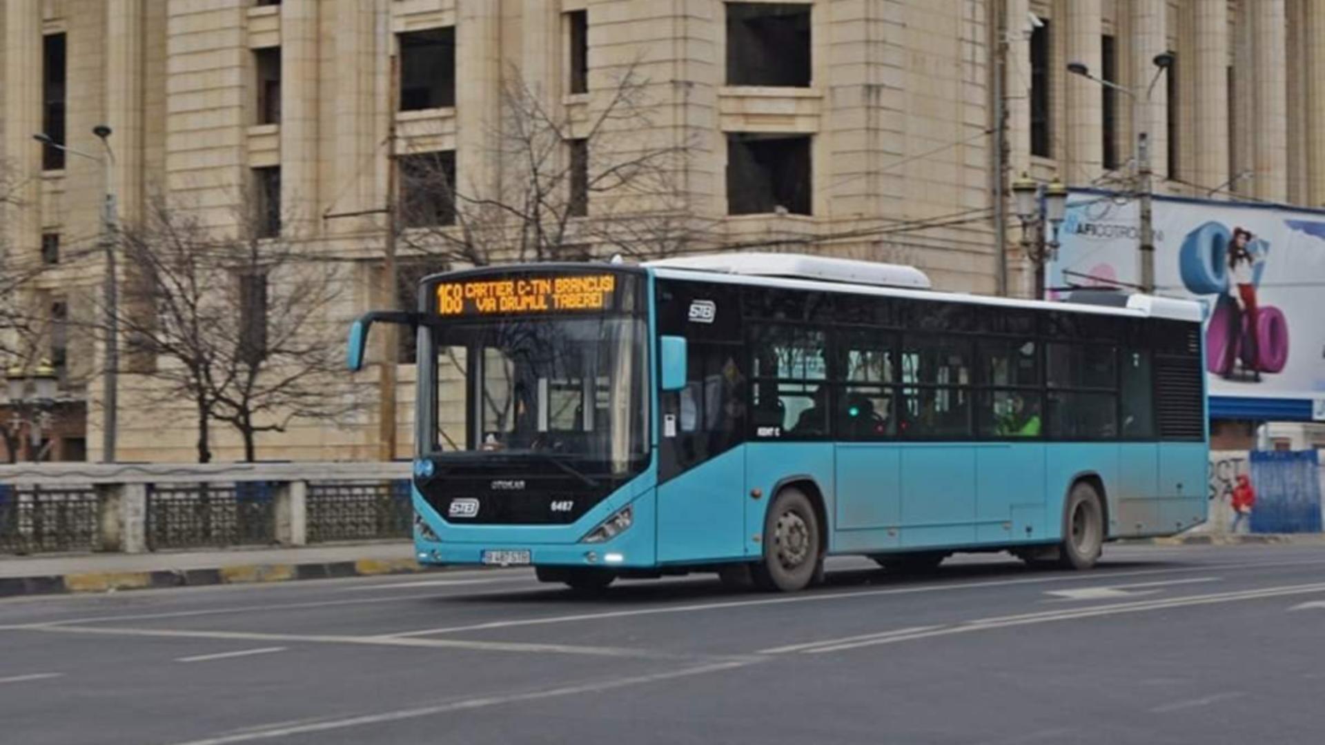 Mesajul inedit afișat pe un autobuz din București. Călătorii au rămas uimiți