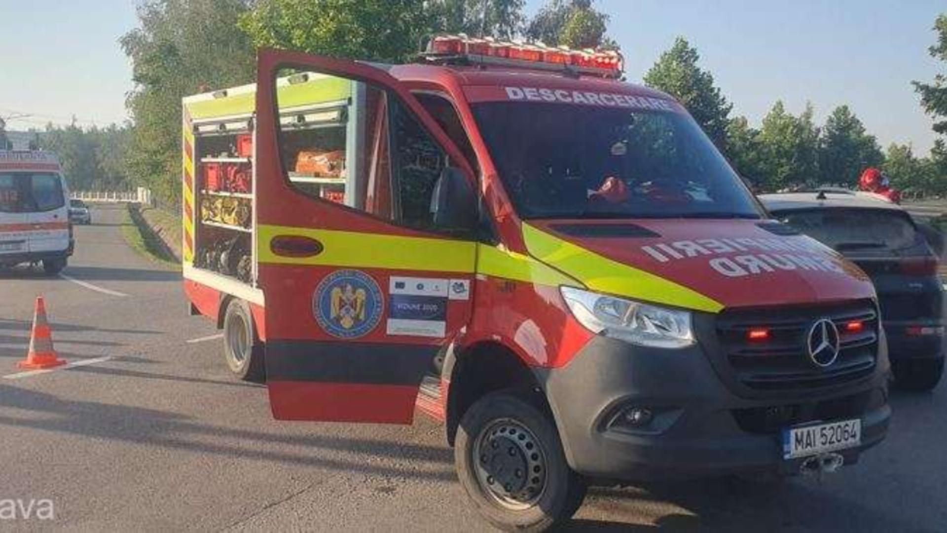 Cinci ambulanțe au fost trimise la intervenție