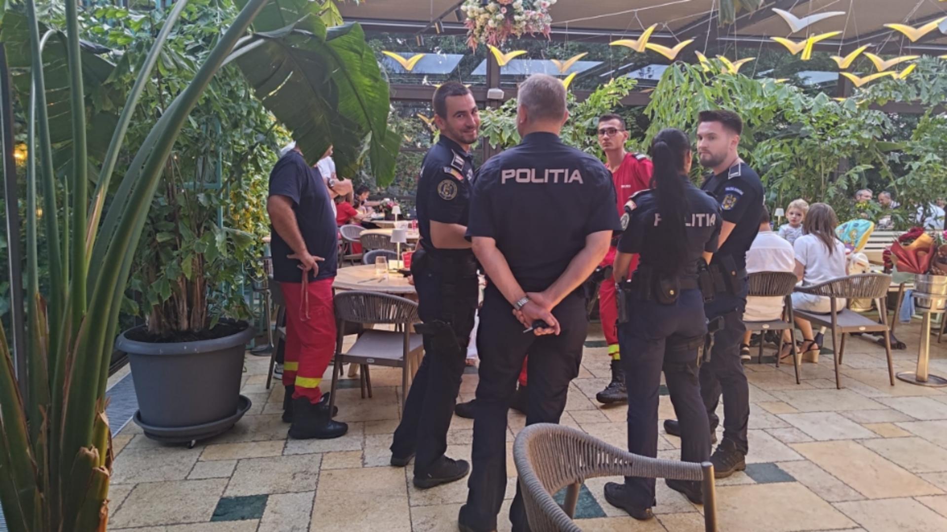 Incident dramatic într-un restaurant din București: O mamă a chemat poliția și SMURD-ul după ce băiețelul ei a fost lovit din joacă de un alt copil