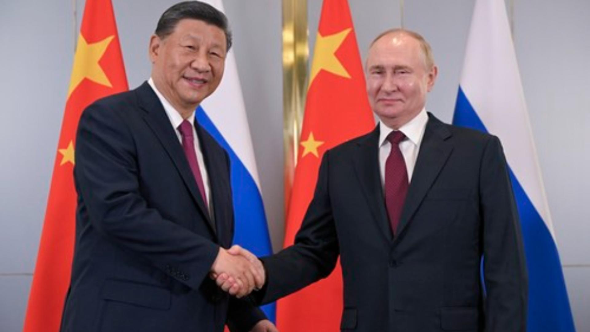 Vladimir Putin s-a întâlnit din nou, cu Xi Jinping. Foto: Profimedia