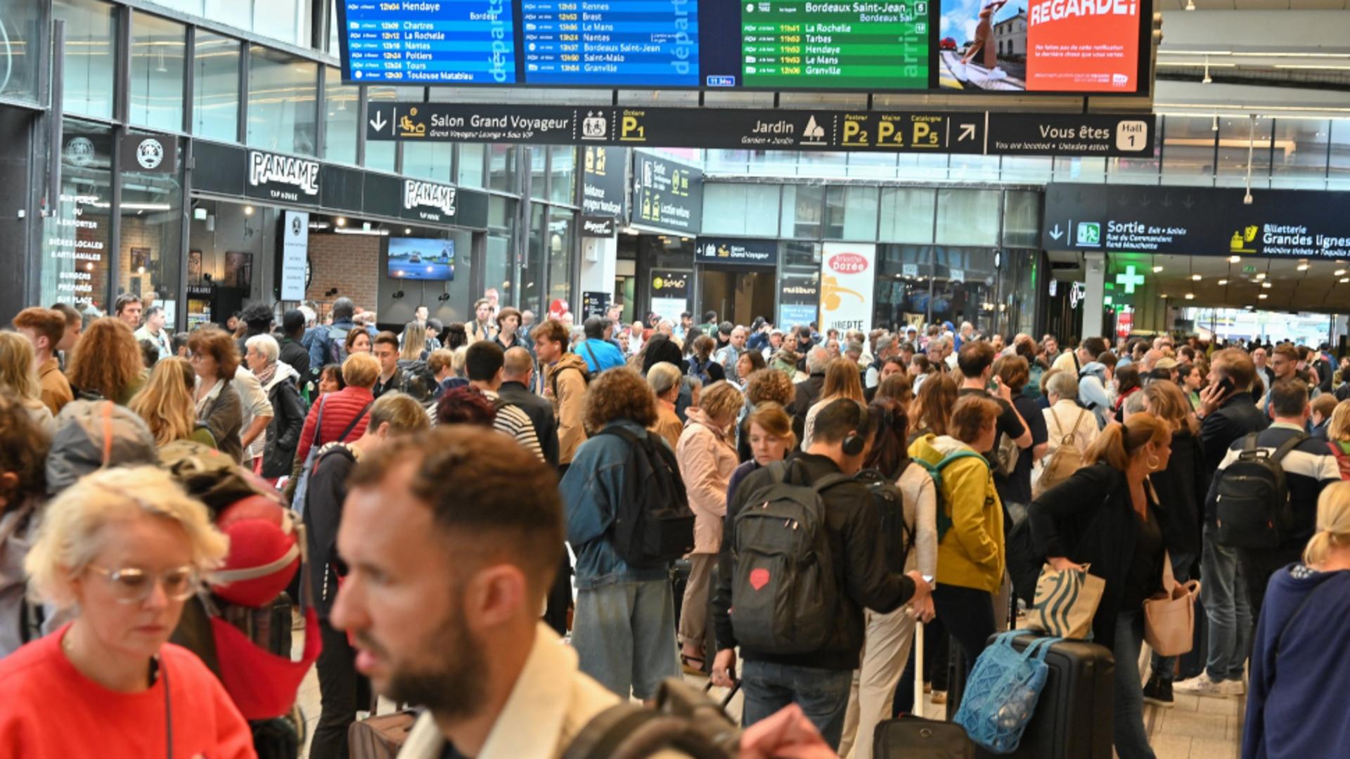 Compania de căi ferate a Franţei, victima unui "atac masiv pentru a paraliza reţeaua TGV" / Foto: Profi Media