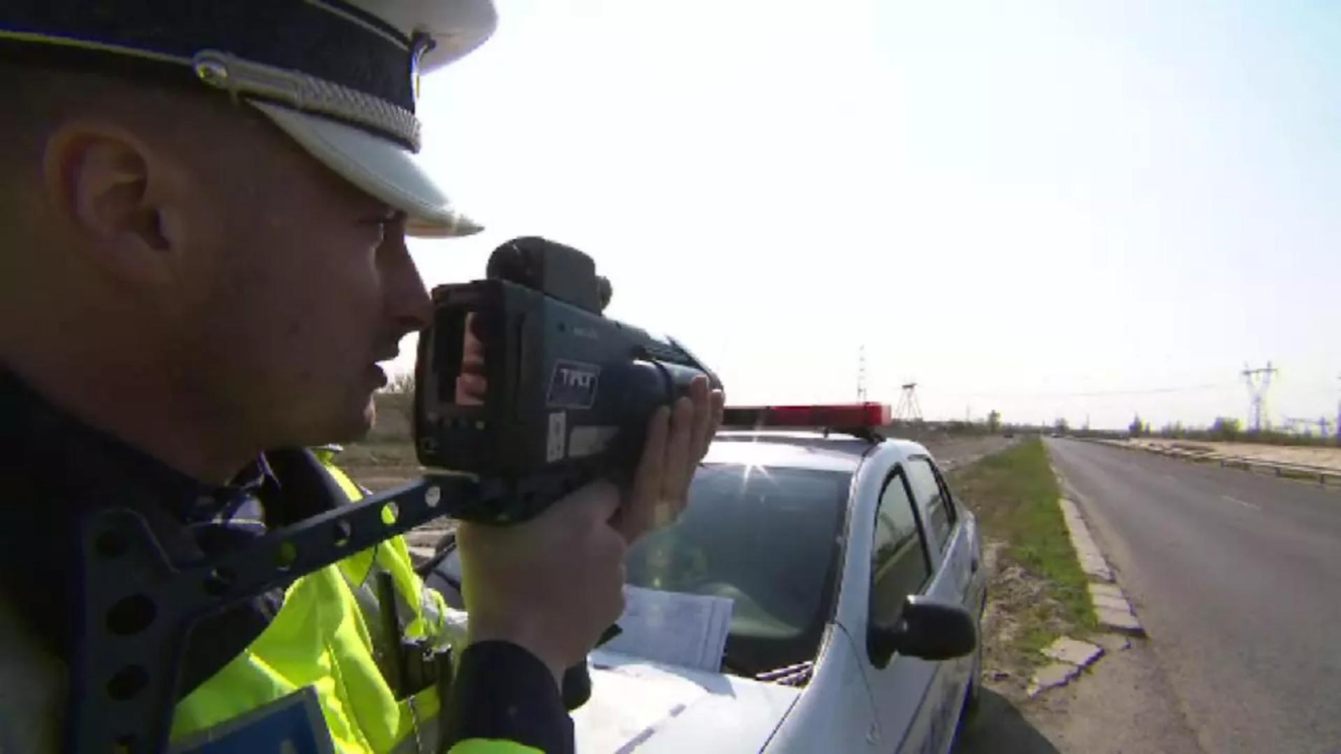 Prins cu 190 km/k unde limita era de 70 km/h. Foto/Arhivă