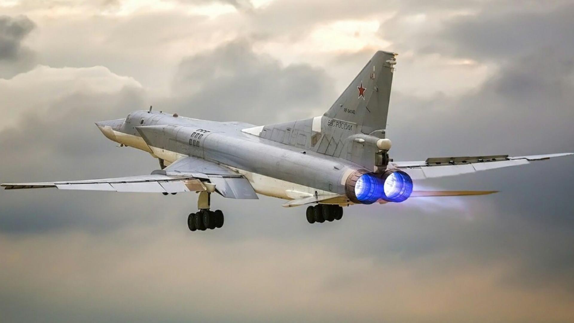 Un bombardier supersonic rusesc Tu-22M3 s-a prăbuşit deasupra Siberiei