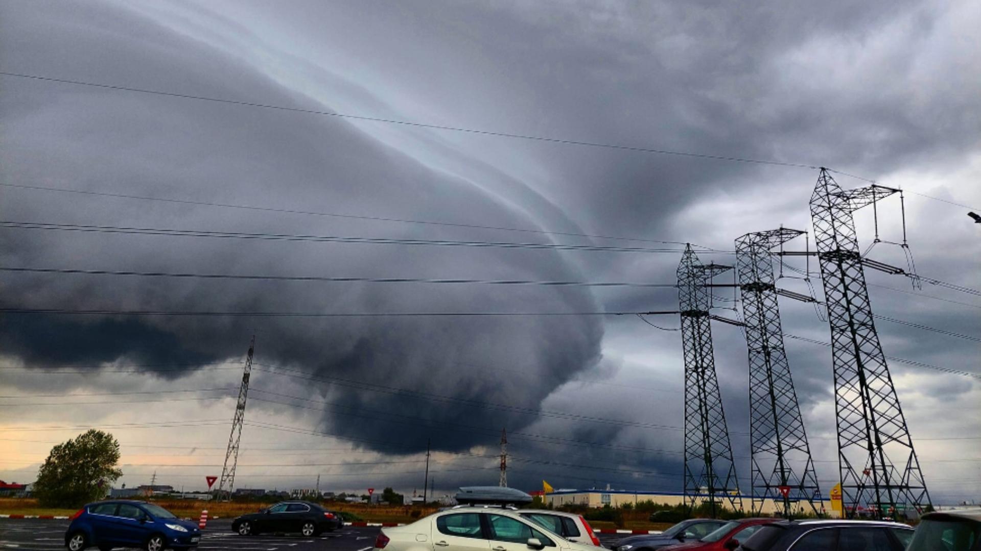 Alertă ANM în România! Temperaturile scad cu 19 grade Celsius înainte de ciclon. Urgia începe duminică