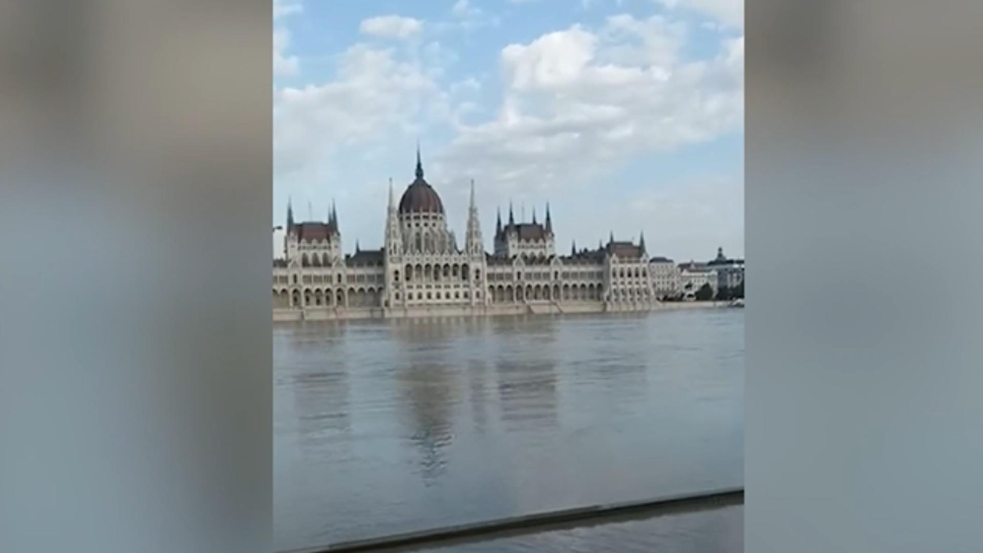 Dunărea a inundat Budapesta: premierul Viktor Orban şi-a anulat vizitele externe. Ministerul Mediului va convoca Comitetul pentru Situații de Urgență/ Captur[ video