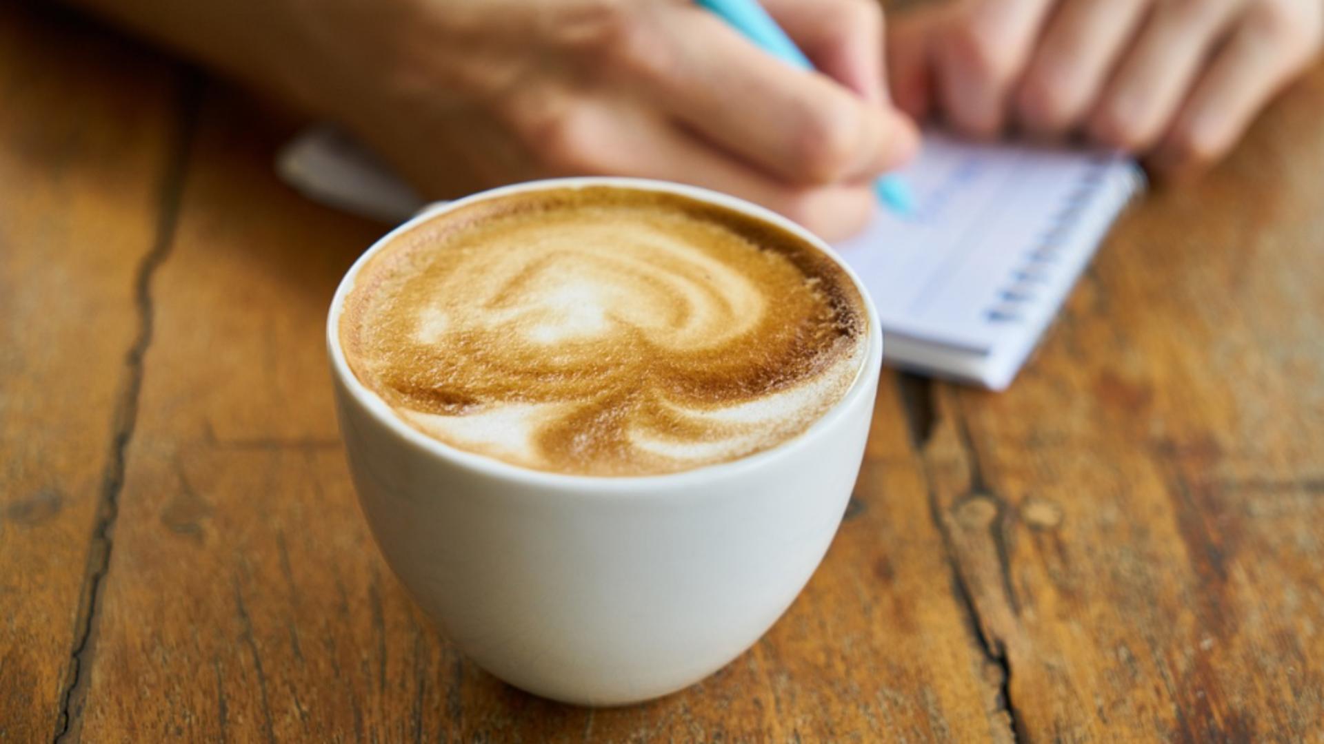 Cum e indicat să bei cafea când ești la dietă. Ce spun nutriționiștii. Foto/Arhivă