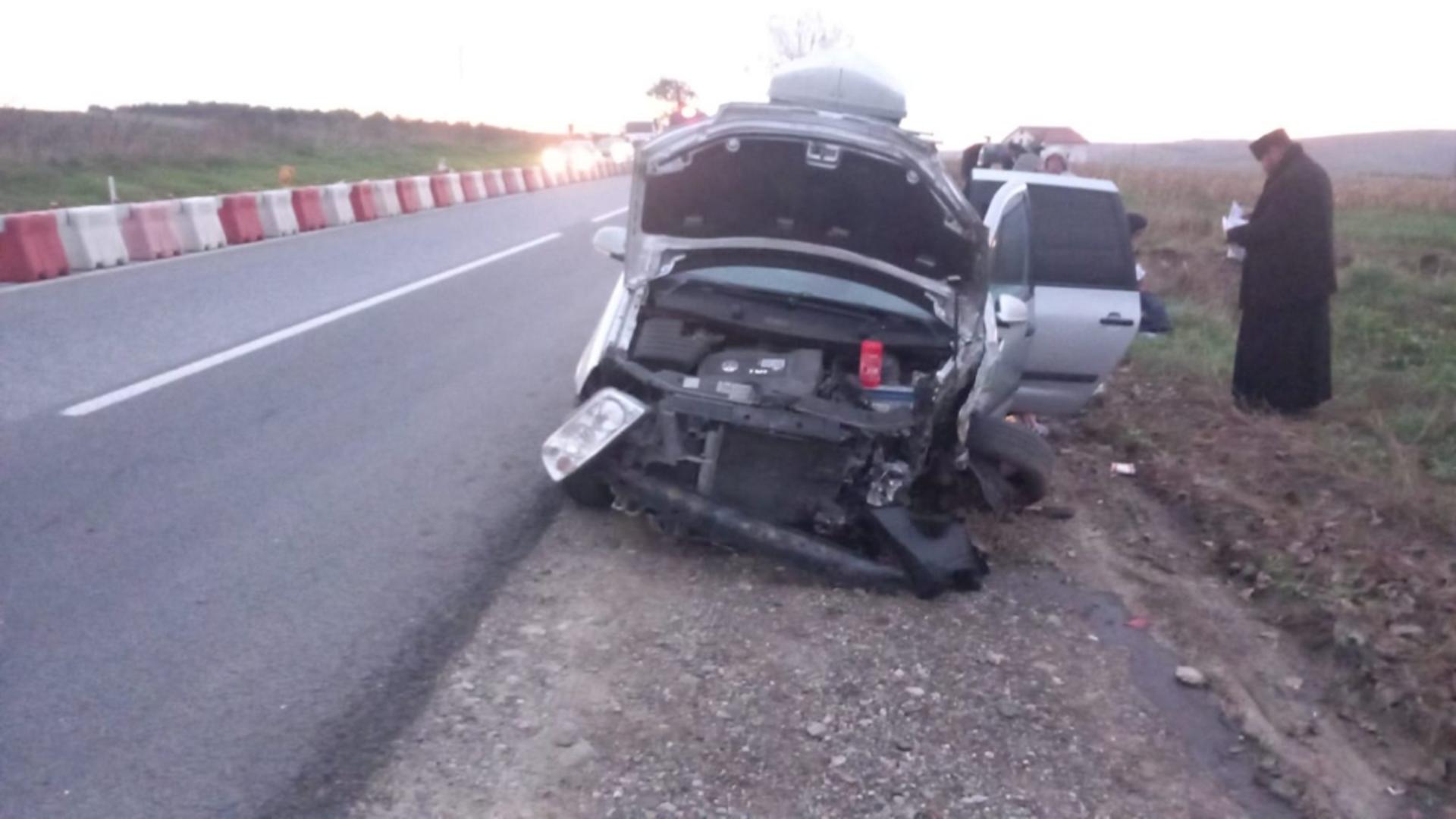 Poliția face o anchetă pentru a stabili cum s-a produs accidentul 