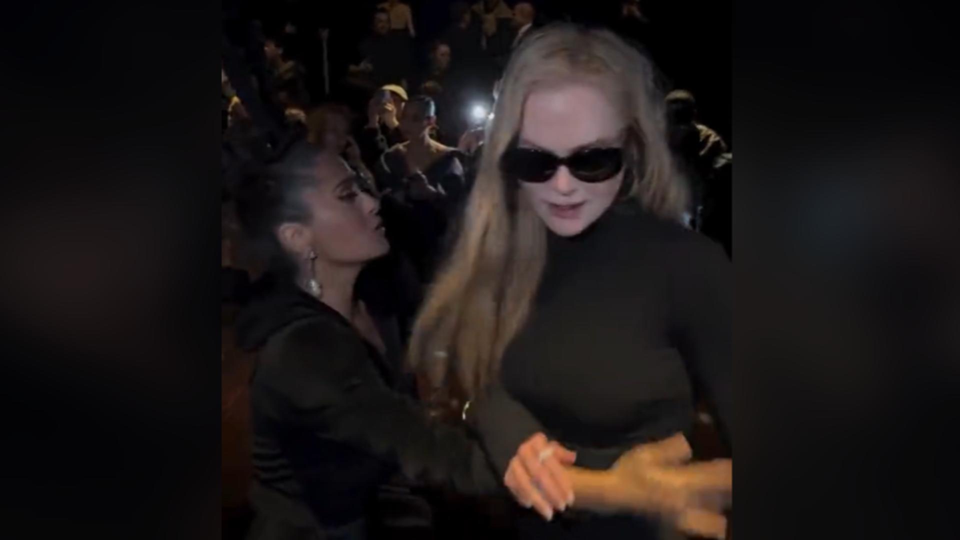 Nicole Kidman și Salma Hayek, moment tensionat la Paris Fashion Week. Gestul BRUTAL făcut de fosta soție a lui Tom Cruise – VIDEO