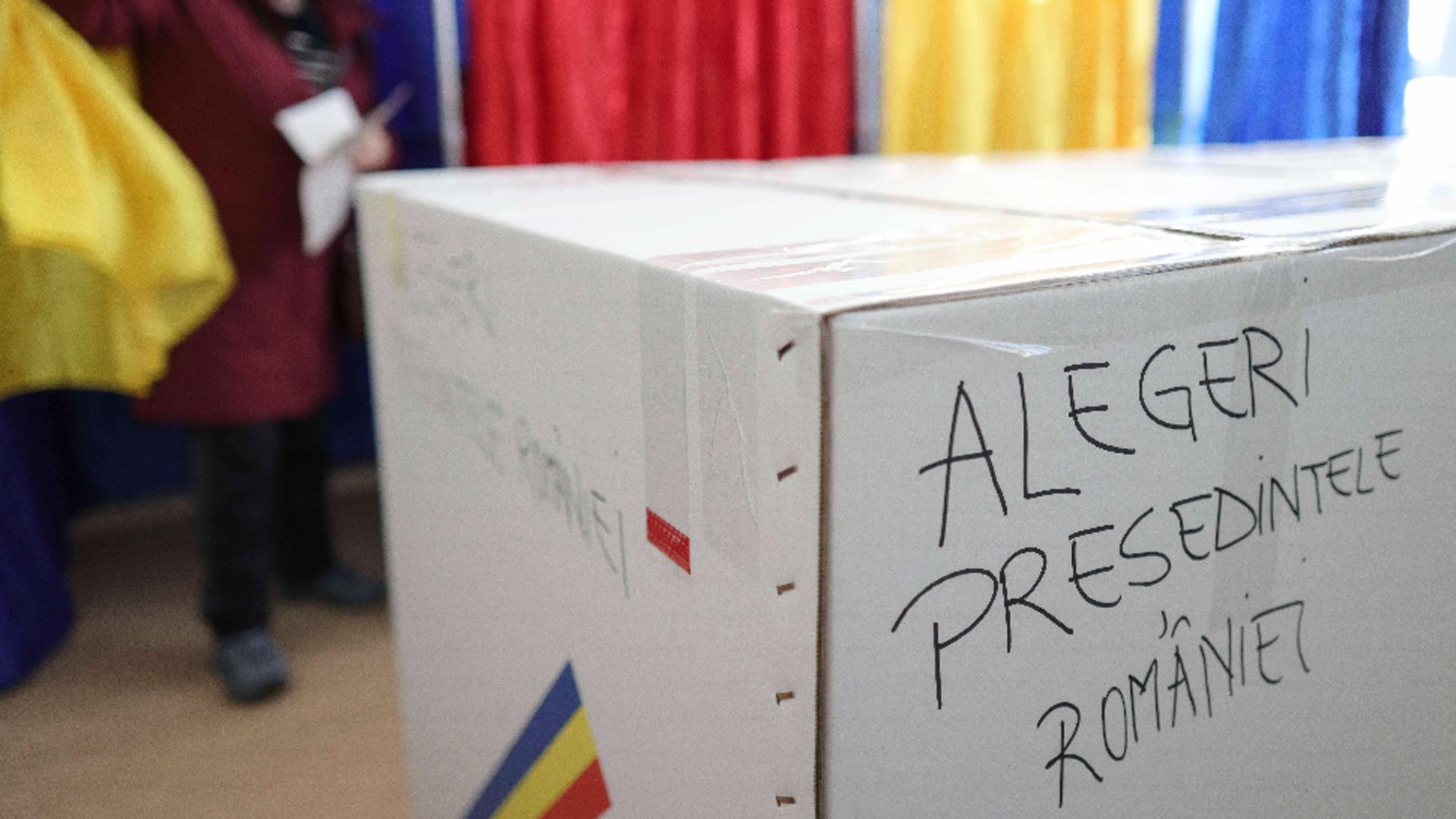 Un român s-a ales cu DOSAR PENAL după ce a mers la VOT! Bărbatul avea interdicție, însă nu a ținut cont