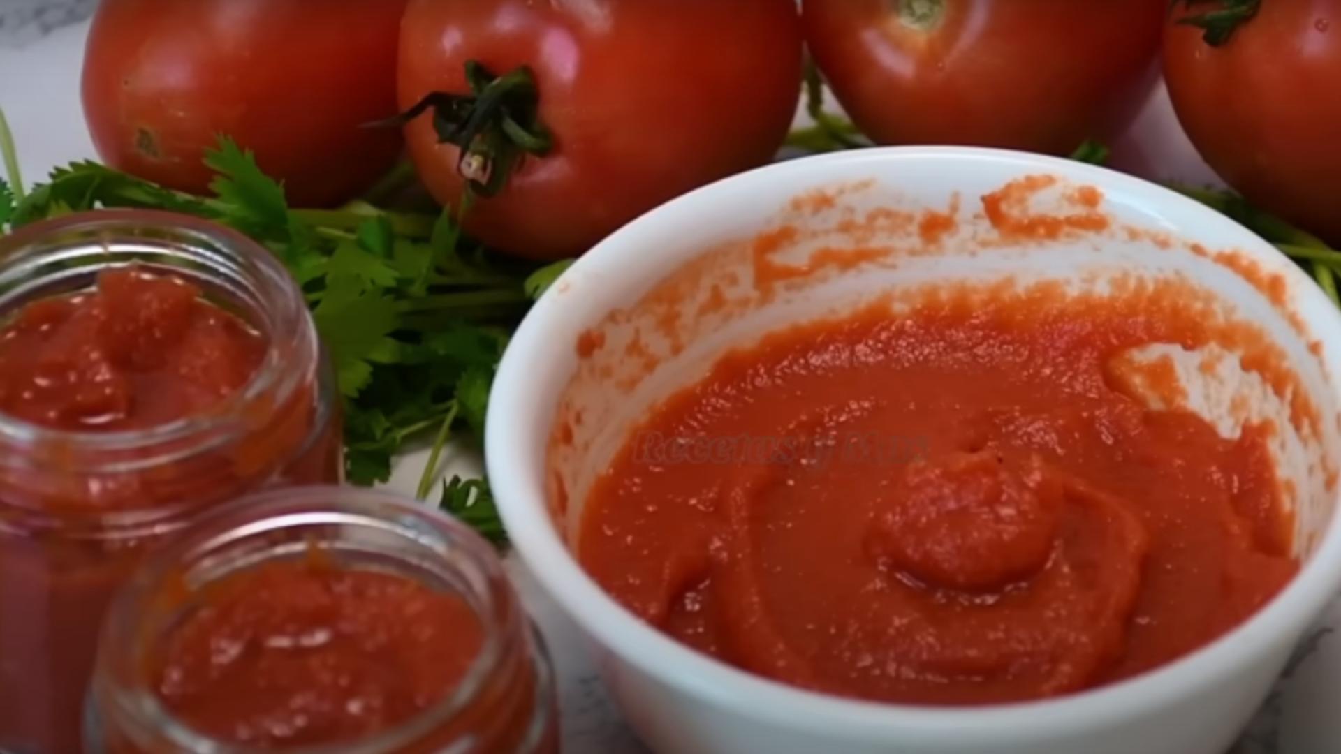 Ce trebuie să faci pentru ca pasta de tomate să nu mai mucegăiască, chiar dacă ai deschis borcanul