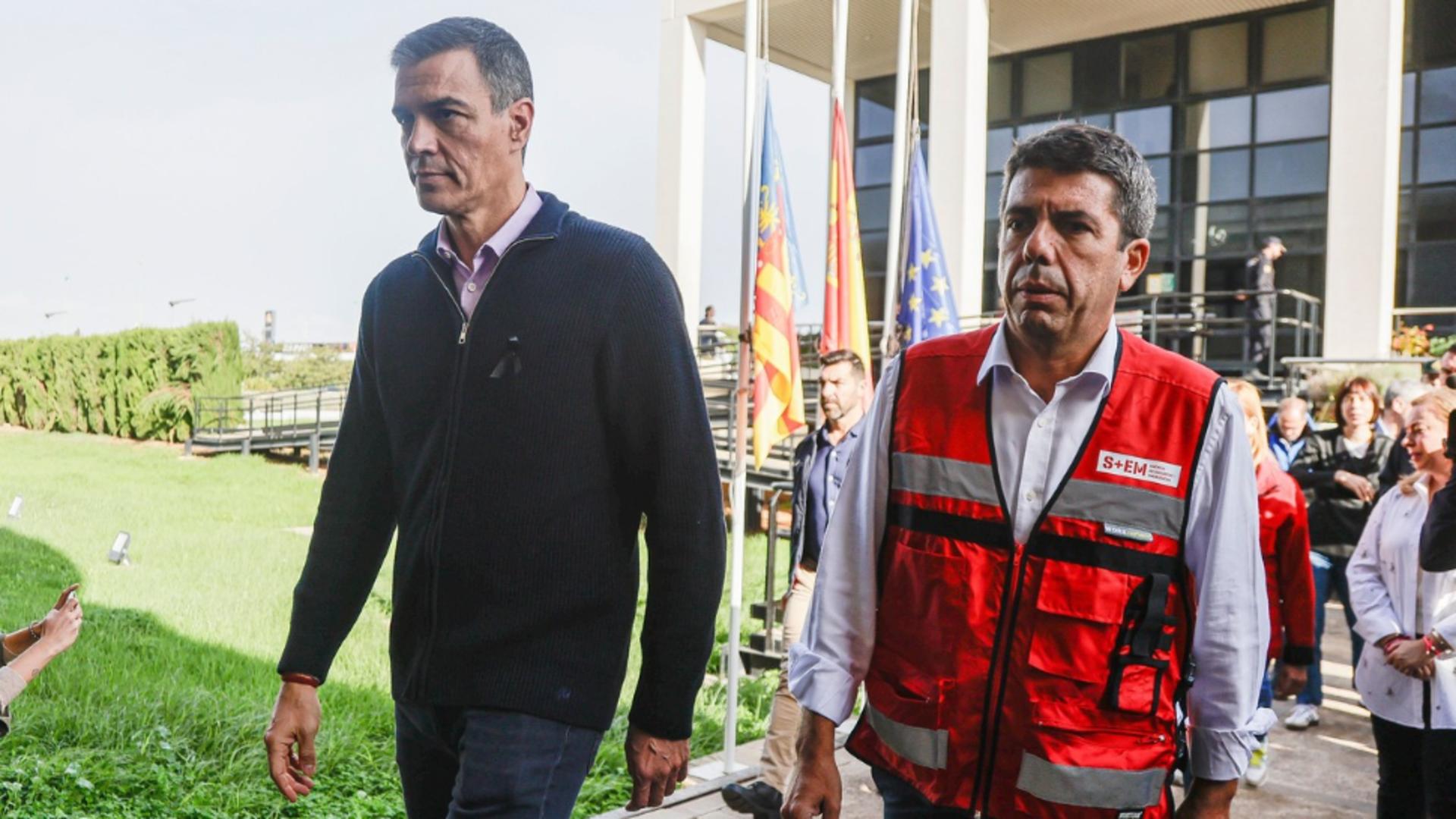 Premierul Pedro Sanchez a anunțat un nou bilanţ al inundațiilor din Spania. Foto: Profimedia