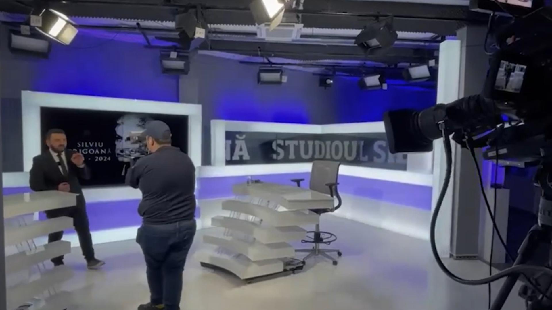 Claudiu Giurgea în studioul S. Prigoană