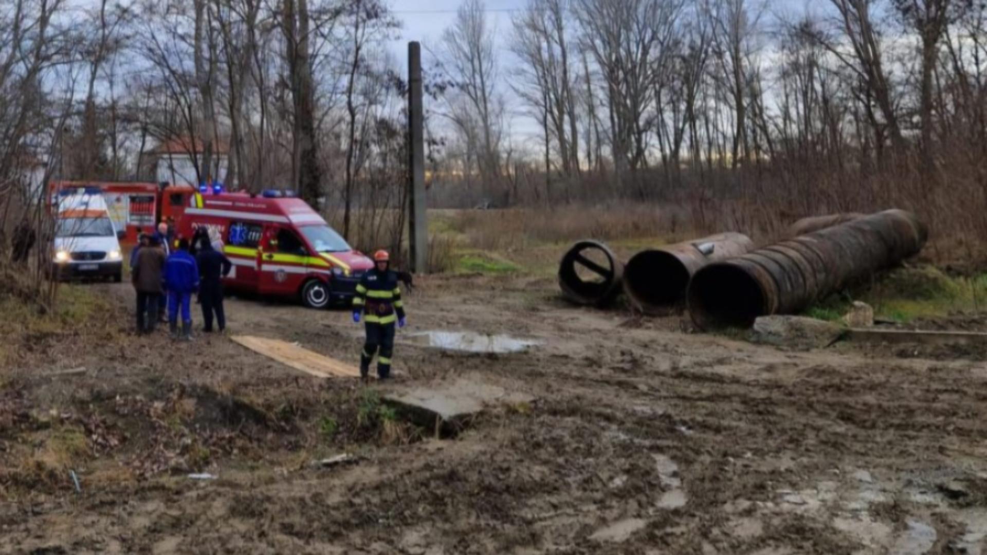 4 bărbați care lucrau la un baraj din județul Botoșani au ajuns la spital după ce li s-a făcut rău. Cine a dat alarma/ Foto: stiri.botosani.ro